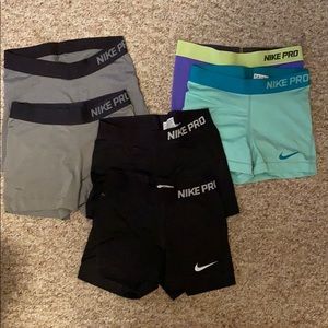 Women’s Nike pro spandex running shorts LOT